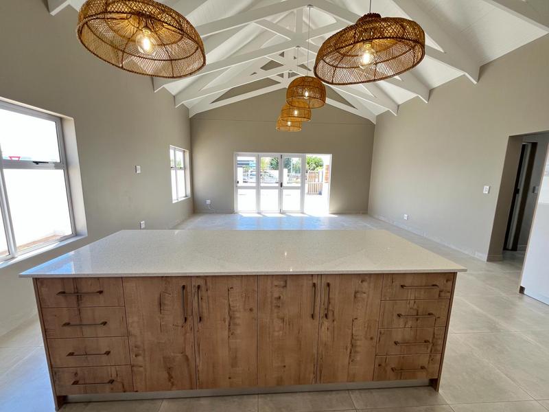 3 Bedroom Property for Sale in Velddrif Western Cape